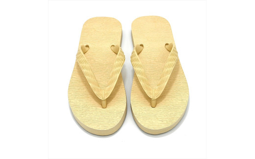 海にかえる生分解性の国産ビーチサンダル「SIX LINE」☆小田原城型フローティングキーホルダー付き ソール：ナチュラル×鼻緒：ナチュラル・23cm【高島屋選定品】