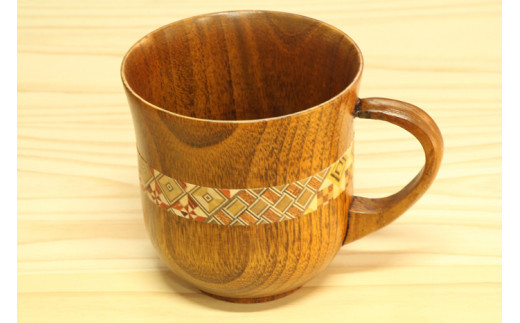 【箱根寄木細工　マグカップ2つと寄木盆のセット】伝統工芸品で素敵なひと時を