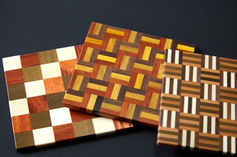 【箱根寄木細工　無垢四角コースター３枚セット】市松　3積層　5積層各種１枚３枚セット【 コースター 神奈川県 小田原市 】