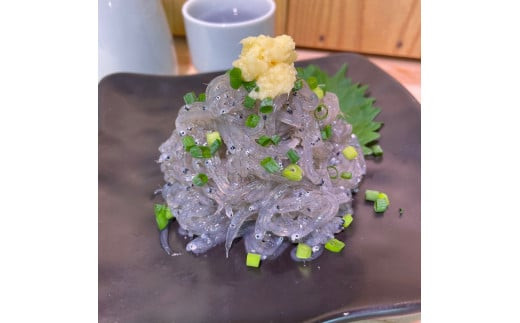 超鮮度！朝どれ 生しらす 小 3パック【凍眠凍結使用】【 惣菜 お刺身 生食 日本酒 焼酎 お取り寄せ 希少部位 御中元 お中元 お歳暮 父の日 母の日 贈り物 】【家庭用 自宅用 贈答品 贈答用 ギフト 神奈川県 小田原市 】