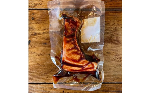 ・本マグロのカマトロの煮付け 2本【生から湯煎で仕上げる】【 惣菜 本鮪 鮪 煮物 お取り寄せ 御中元 お中元 お歳暮 父の日 母の日 贈り物 日本酒 焼酎】【家庭用 自宅用 贈答品 贈答用 ギフト カマトロ 神奈川県 小田原市 】