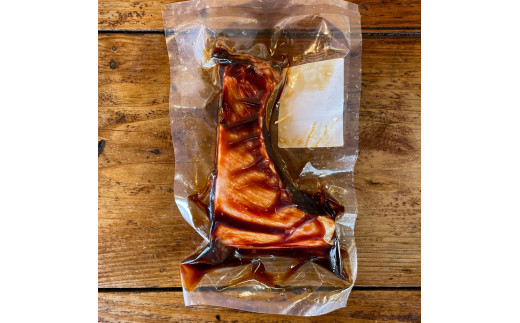 ・本マグロのカマトロの煮付け 3本【生から湯煎で仕上げる】【 惣菜 本鮪 鮪 煮物 お取り寄せ 御中元 お中元 お歳暮 父の日 母の日 贈り物 日本酒 焼酎】【家庭用 自宅用 贈答品 贈答用 ギフト カマトロ 神奈川県 小田原市 】