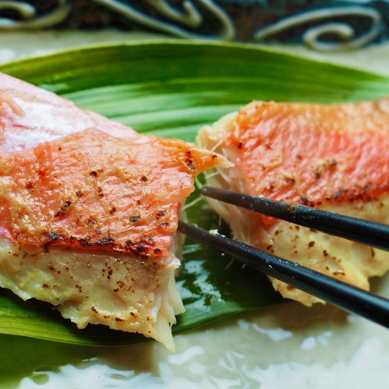 金目鯛の味噌漬け【3枚入×2パック】【キンメ きんめ お取り寄せ 御中元 お中元 お歳暮 父の日 母の日 贈り物 日本酒 焼酎 】【まぐろやお土産人気NO.1】【ふるさと納税】【神奈川県小田原市】