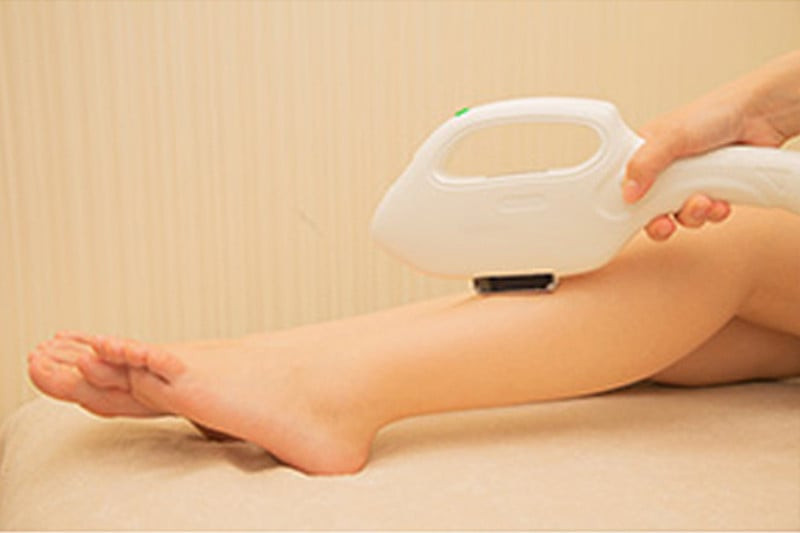 【女性限定美肌全身脱毛】　フォト脱毛全身＆お顔脱毛60分 【 エステ 神奈川県 小田原市 】