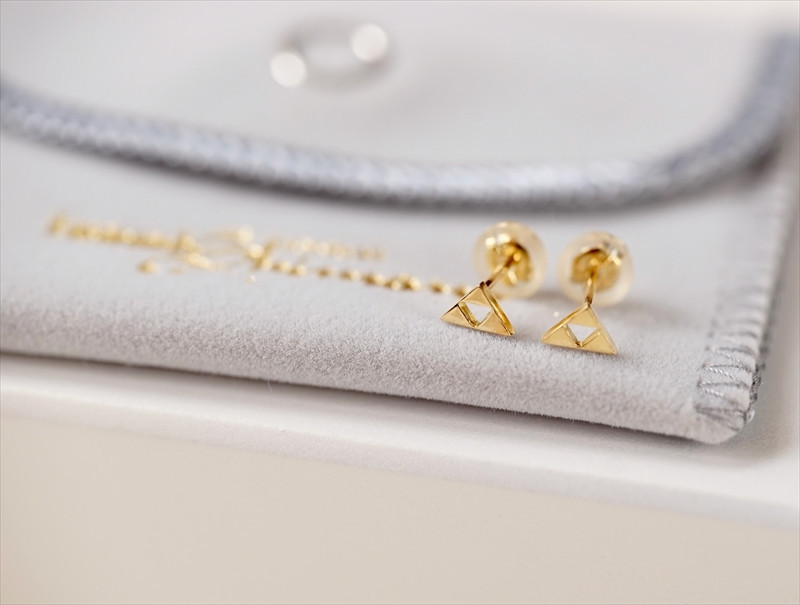 小田原北條　三つ鱗ピアス（スタッド小ペア）【 ジュエリー アクセサリー 神奈川県 小田原市 】