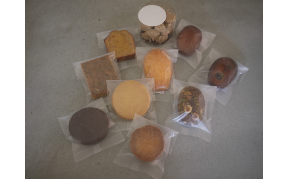 ヴァガボンド洋菓子店 焼き菓子ギフト 10個入り【 お菓子 神奈川県 小田原市 】