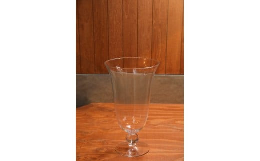 季節の花束と花瓶のセット　Sサイズ【季節の花束と花瓶 Sサイズ 世界らん展 フラワードリームジャパンカップ 国内主要コンテスト受賞 贈り物 フラワーライフ 生活の彩 お部屋の彩 神奈川県 小田原市 】