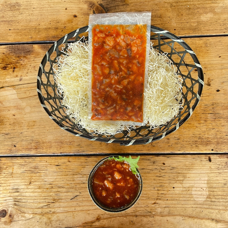 たこ七味 1パック【たこ 珍味 おつまみ キムチ 惣菜 海鮮 いかの塩辛 珍味 お取り寄せ 御中元 お中元 お歳暮 父の日 母の日 贈り物 日本酒 焼酎】【神奈川県小田原市早川】