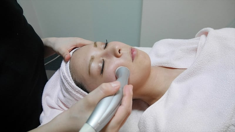 【女性限定最高級エステ】極上Angel Healing　全身＆お顔＆ヘッドスパ【 エステ 神奈川県 小田原市 】