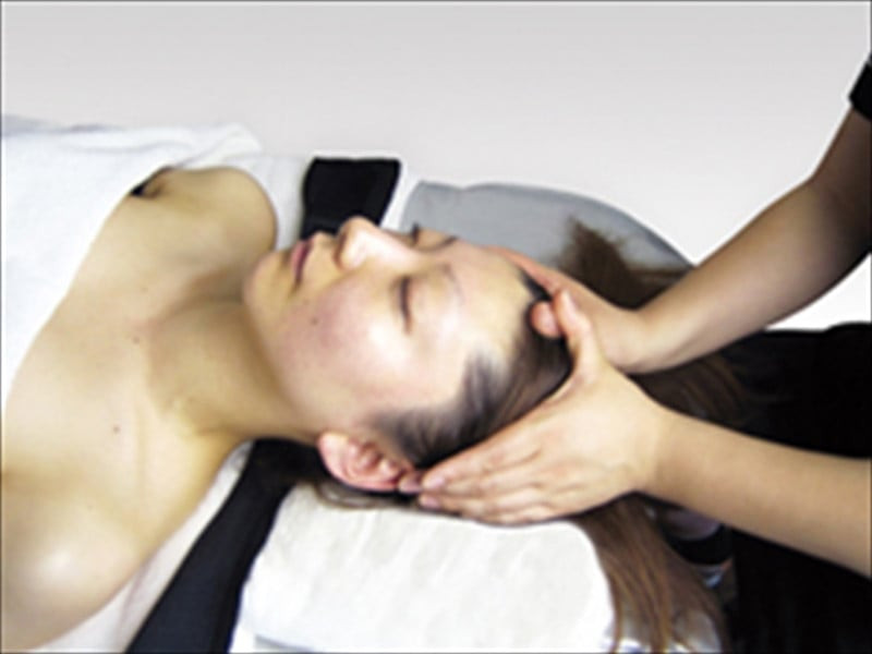 【女性限定小顔フェイシャルエステ】経絡マッサージモンテセラピー　70分 【 エステ 神奈川県 小田原市 】