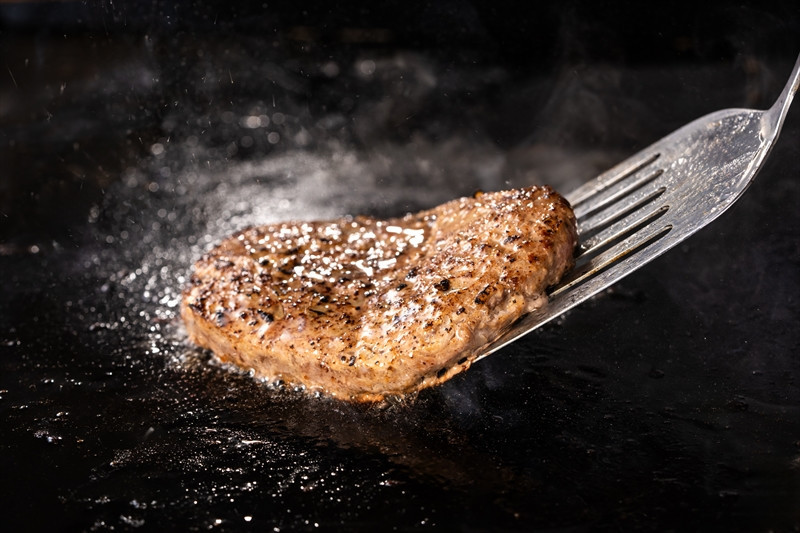 神奈川県産和牛 阿夫利牛のハンバーグ 1400g【 牛肉 和牛 神奈川県 小田原市 】