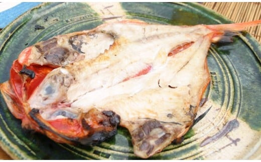 超ひものセット【惣菜 魚 干物 ひもの お取り寄せ 御中元 お中元 お歳暮 父の日 母の日 贈り物 家庭用 自宅用 贈答品 贈答用 ギフト 定番 朝食 朝ごはん あじ いぼ鯛 かます かれい ホッケ いか 金目鯛 さば 神奈川県 小田原市 】