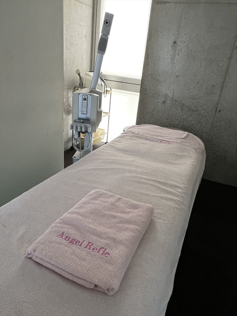 【女性限定美肌フェイシャルエステ】　ハーブピーリング（inエクソソーム） 【 エステ 神奈川県 小田原市 】