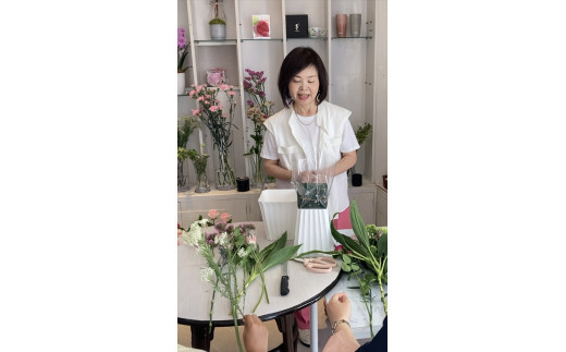 生花アレンジ体験レッスン 【 フラワーアレンジメント 体験 チケット 神奈川県 小田原市 】