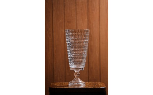 季節の花束と花瓶のセット　Sサイズ【季節の花束と花瓶 Sサイズ 世界らん展 フラワードリームジャパンカップ 国内主要コンテスト受賞 贈り物 フラワーライフ 生活の彩 お部屋の彩 神奈川県 小田原市 】