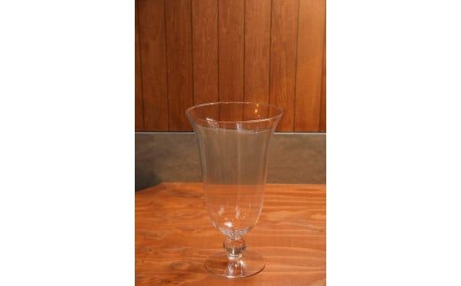 季節の花束と花瓶のセット　Mサイズ【季節の花束と花瓶 Mサイズ 世界らん展 フラワードリームジャパンカップ 国内主要コンテスト受賞 贈り物 フラワーライフ 生活の彩 お部屋の彩 神奈川県 小田原市 】