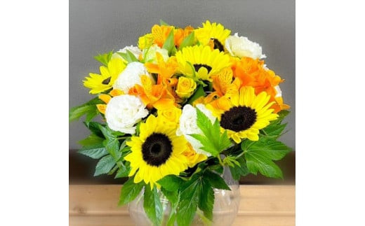 【「毎月２回」届く、旬の花束（24回／1年間）】【「毎月２回」届く、旬の花束 24回 世界らん展 フラワードリームジャパンカップ 国内主要コンテスト受賞 贈り物 お花の定期便 １年間届く花束 フラワーライフ 神奈川県 小田原市 】