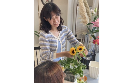 アーティフィシャルBOXアレンジ体験レッスン 【 フラワーアレンジメント 体験 チケット 神奈川県 小田原市 】