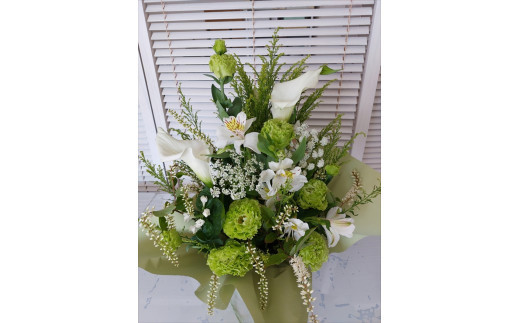 【定期便６ヵ月】月命日生花アレンジ　Sサイズ　６ヵ月連続でお届け【 神奈川県 小田原市 】