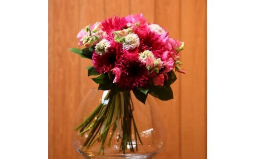 季節ごとに届く、えらべるお花　Sサイズ（4回お届け）【季節ごとに届く、えらべるお花 Sサイズ フラワーライフ 世界らん展 フラワードリームジャパンカップ フラワーアレンジメント 6種類のフラワースタイル 神奈川県 小田原市 】