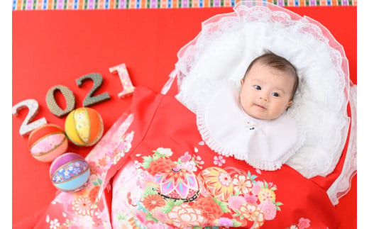 お宮参り撮影（お祝い着衣装付き・フォーマル写真３カット付き）【お宮参り フォーマル フォト 誕生記念 赤ちゃん プレゼント 撮影 記念写真 伝統行事 スタジオ撮影 神奈川県 小田原市 】