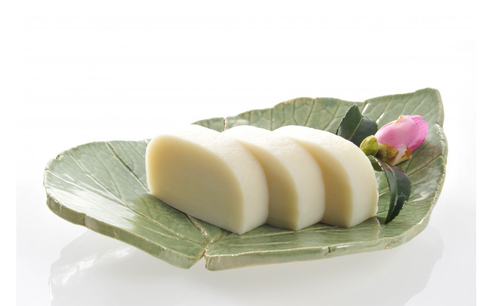 【12月下旬お届け商品】小田原蒲鉾・伊達巻セット【惣菜 かまぼこ 地元特産品 小田原特産品 板付き蒸しかまぼこ（白） 伝統技法 板付き蒸しかまぼこ（赤） だてまき こだわりのかまぼこ ふんわり、しっとり だてまき 神奈川県 小田原市 】