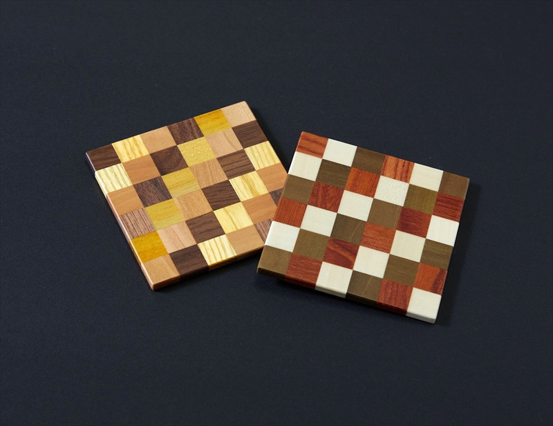 【箱根寄木細工　無垢四角コースター２枚セット　市松】【 コースター 神奈川県 小田原市 】