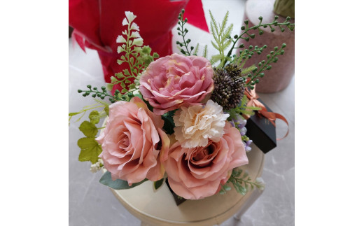 アーティフィシャルアレンジ体験レッスン 【 フラワーアレンジメント 体験 チケット 神奈川県 小田原市 】