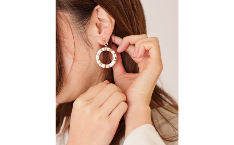 【ふるさと納税】茅ヶ崎市 湘南 陶磁器 ピアス 上品 かわいい レディース ギフト プレゼント 誕生日 母の日 お祝い サマーギフト ゴールド 金 アート アクセサリー Artopus.SHONAN イヤリング 日の輪 ブルー