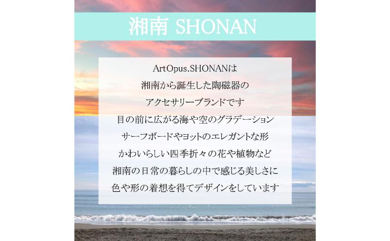 【ふるさと納税】茅ヶ崎市 湘南 陶磁器 ピアス 上品 かわいい レディース ギフト プレゼント 誕生日 母の日 お祝い サマーギフト ゴールド 金 アート アクセサリー Artopus.SHONAN イヤリング 松 ホワイト