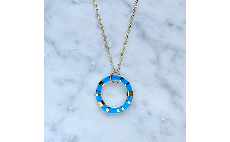 茅ヶ崎市 湘南 陶磁器 上品 かわいい レディース ギフト プレゼント 誕生日 母の日 お祝い サマーギフト ゴールド 金 アート アクセサリー Artopus.SHONAN ネックレス 日の輪 Ｌ青