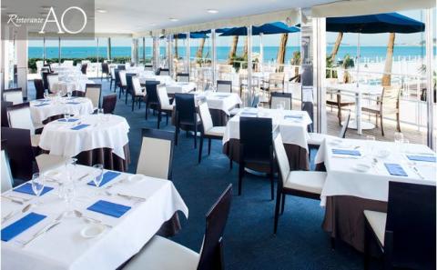 【リビエラ逗子マリーナ】レストラン食事 (AO・マリブファーム)、マリブホテル宿泊利用ギフトカードB〈15,000円分〉