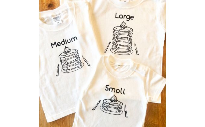 3人兄弟姉妹でおそろい/パンケーキ Small×Medium×Large プリント/ Tシャツ3枚組ギフトセット【出産祝い・誕生日・ギフト・プレゼント】（80cm×110cm×140cm）