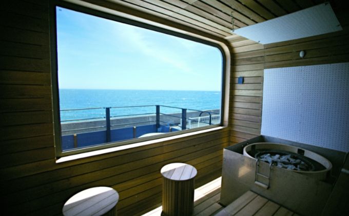 【リビエラ逗子マリーナ】海のグランピング＆絶景サウナ「スペースキーポイント リビエラ逗子マリーナ」宿泊3万円利用券