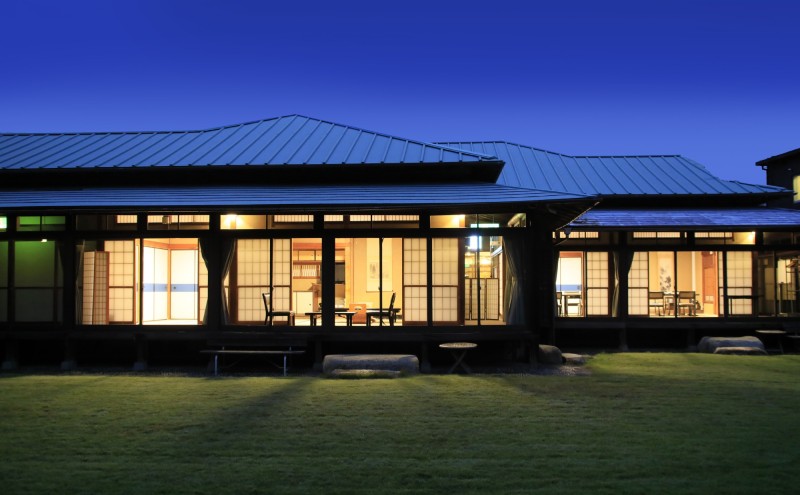 【KKR逗子松汀園】大正浪漫香るレトロ大正館指定♪ 1泊2食付きご宿泊プラン