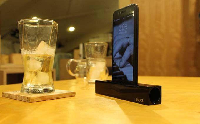 Premium 木製iPhone スティック スピーカー・ピアノブラック