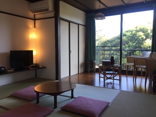 逗子海岸まで3分！KKR逗子松汀園ご利用券　C