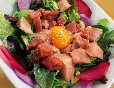 みさきまぐろのアヒポキ丼 ペアお食事券【ドリンク付き】　M094-002