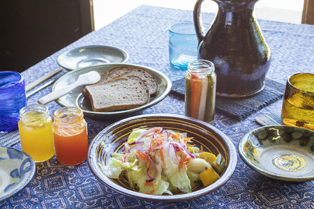 季節のジャム、ピクルス、ドレッシング詰合せ ギフト箱入り＜高梨農園＞　M010-001