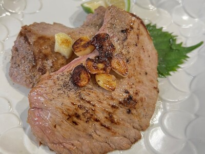 【希少部位】マグロのホホ肉 1kg（加熱用）　M081-006