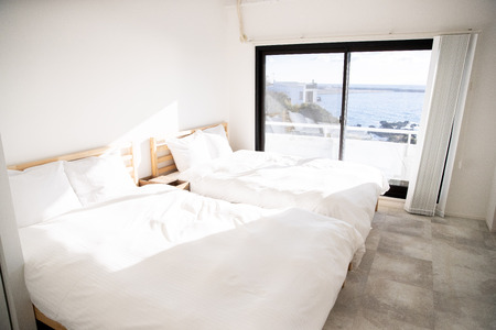 【MOROISOSO】1泊宿泊券（最大18名様まで）　M093-001