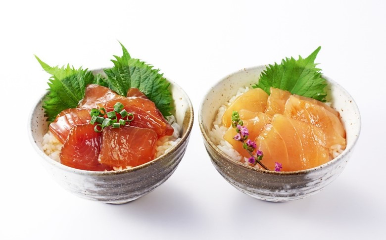 【羽床で人気のづけ丼食べ比べ】づけ丼 2種詰合せ（nc211）　M019-006