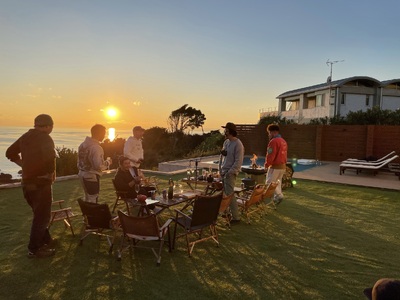 【MOROISOSO】1泊宿泊券（最大18名様まで）　M093-001