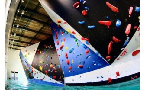 はだの丹沢クライミングパーク利用ペアチケット（２時間）