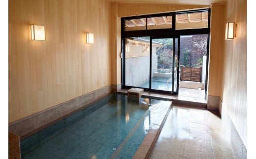 元湯陣屋の日帰り温泉と季節弁当プラン（日帰り・2名様）【補助券にも使用可】