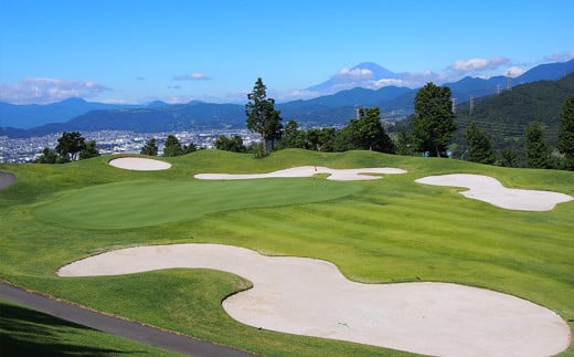 【東京カントリー倶楽部】ゴルフコース利用券15,000円分