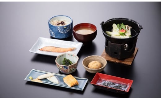 古宮旅館 猪鍋と豆腐会席 ドリンク付 ペア宿泊券【1-L】｜宿泊券 ギフト 贈りもの 父の日 母の日 記念日 祝日 敬老の日 贅沢 [0330]