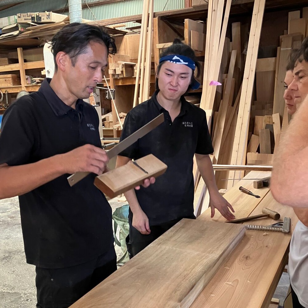 宮大工弟子入り体験 2時間コース (1名から4名様まで)｜宮大工 体験 花升木工社寺建築 伊勢原市 [0566]