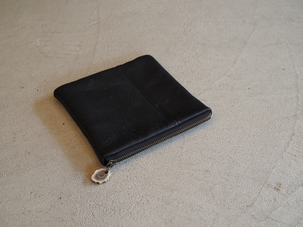 鹿革ポーチ (シカク・大) [kaku. 角]｜革製品 革 ポーチ レザー 小物入れ 大きめ ファッション 収納 [0521]