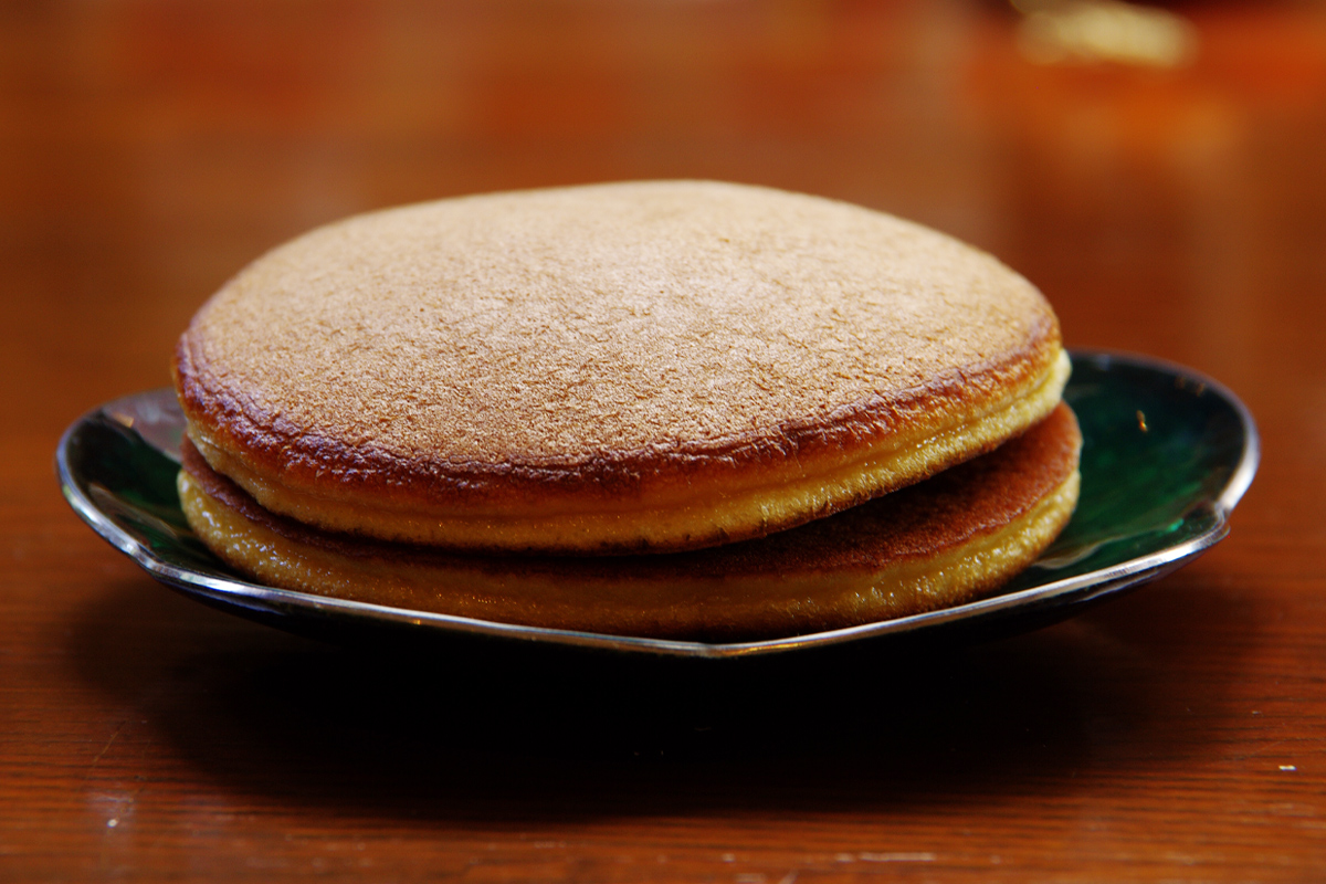 手焼き特製どら焼き 4種アソート 12個入り (つぶあん、こしあん、つぶあんバター、こしあんバター／各3個)｜よくばり アソートセット 詰合せ 和菓子 あんこ スイーツ どらやき [0897]